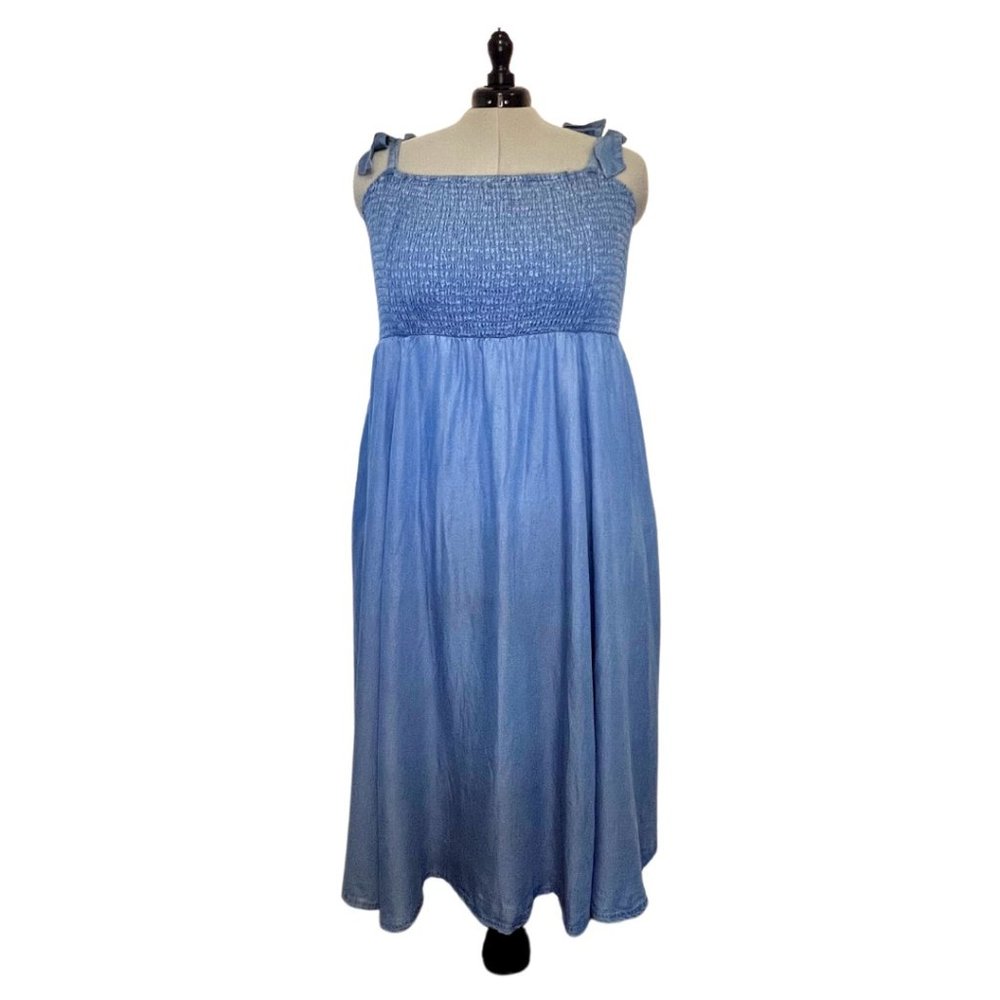 TORRID Blue Chambray tie strap smocked midi dress